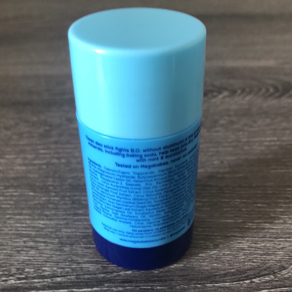 ❤️$5 NWT Megababe The Geo Deo Multi Mineral Daily Deodorant 1oz - Picture 3 of 5